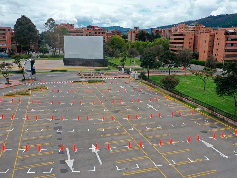 Autocine llegó a Unicentro Bogotá Autocine llegó a Unicentro Bogotá